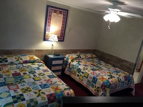 Hamptons Vacation Inn